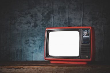 كيفية تشغيل IPTV على التلفاز